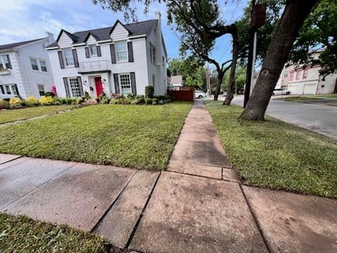 Gallery photos for Stunning Sod Installation Transforms Curb Appeal: Image #1