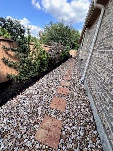 Gallery photos for Charming Side Yard Pathway Redesign: Image #1