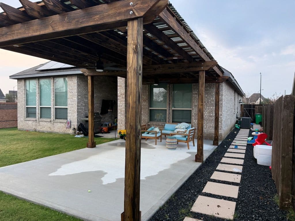 Gallery photos for Backyard Bliss with a Stunning Pergola: Image #1